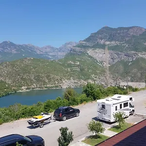 Lugina E Komanit Albanie